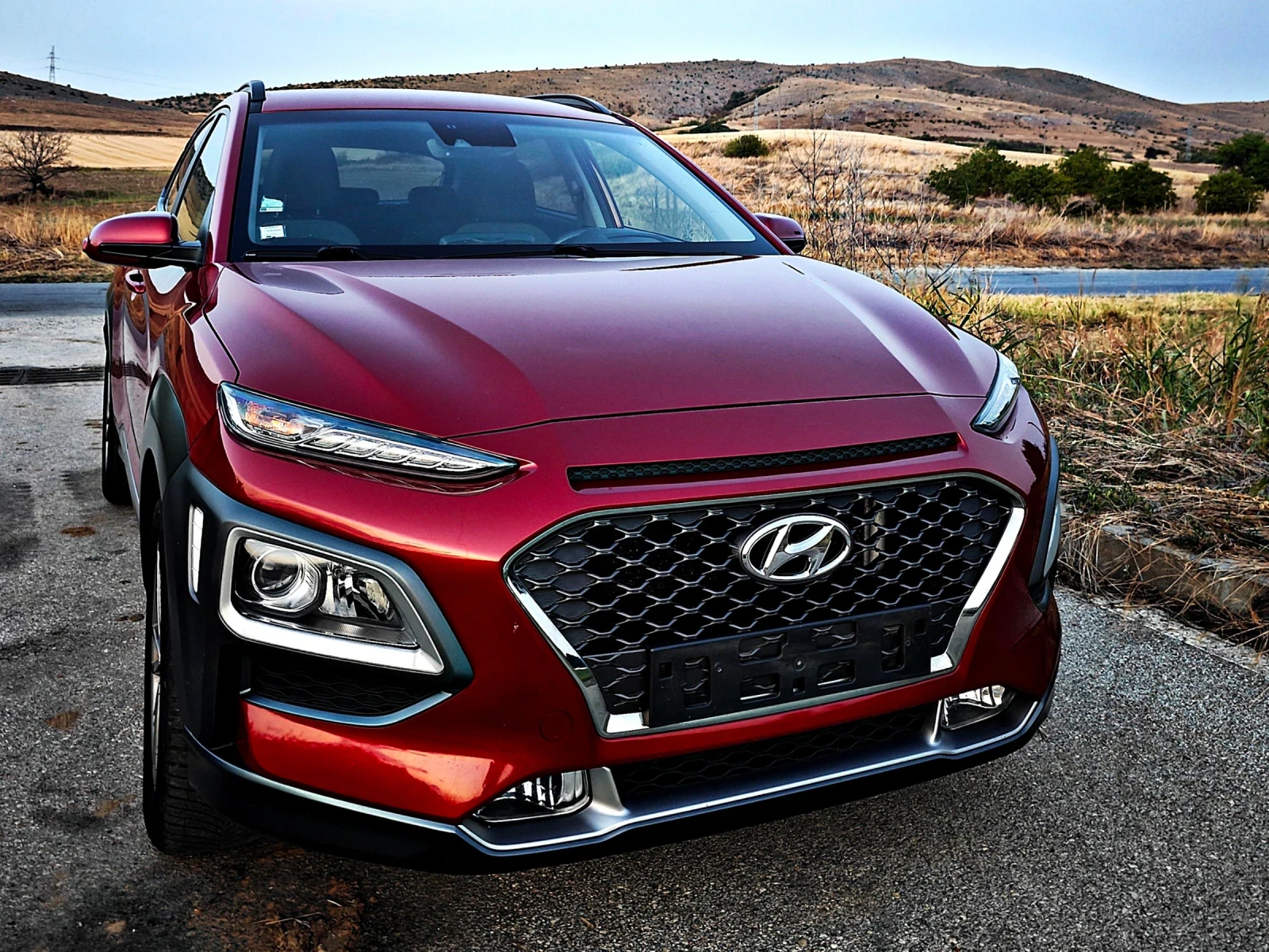 Hyundai Kona 1.6 crdi  Avtomat/Navi, снимка 2 - Автомобили и джипове - 55974140