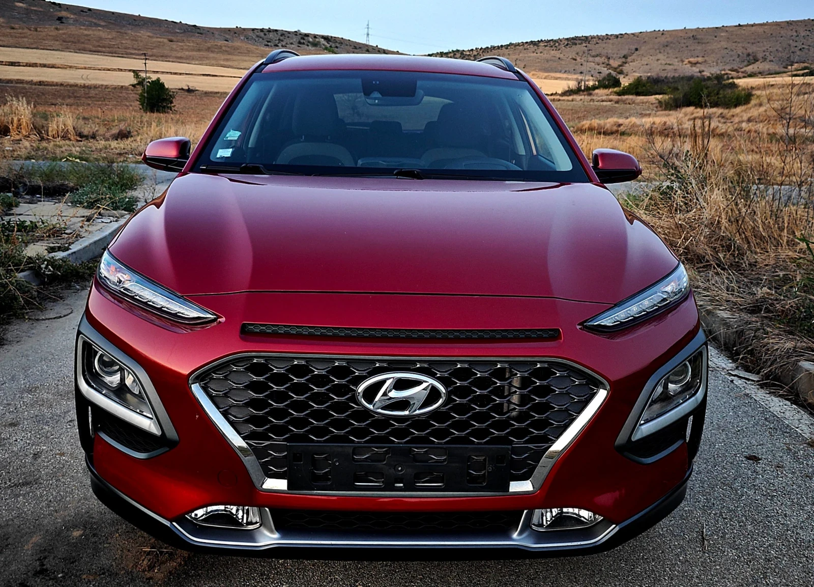 Hyundai Kona 1.6 crdi  Avtomat/Navi, снимка 3 - Автомобили и джипове - 55974140