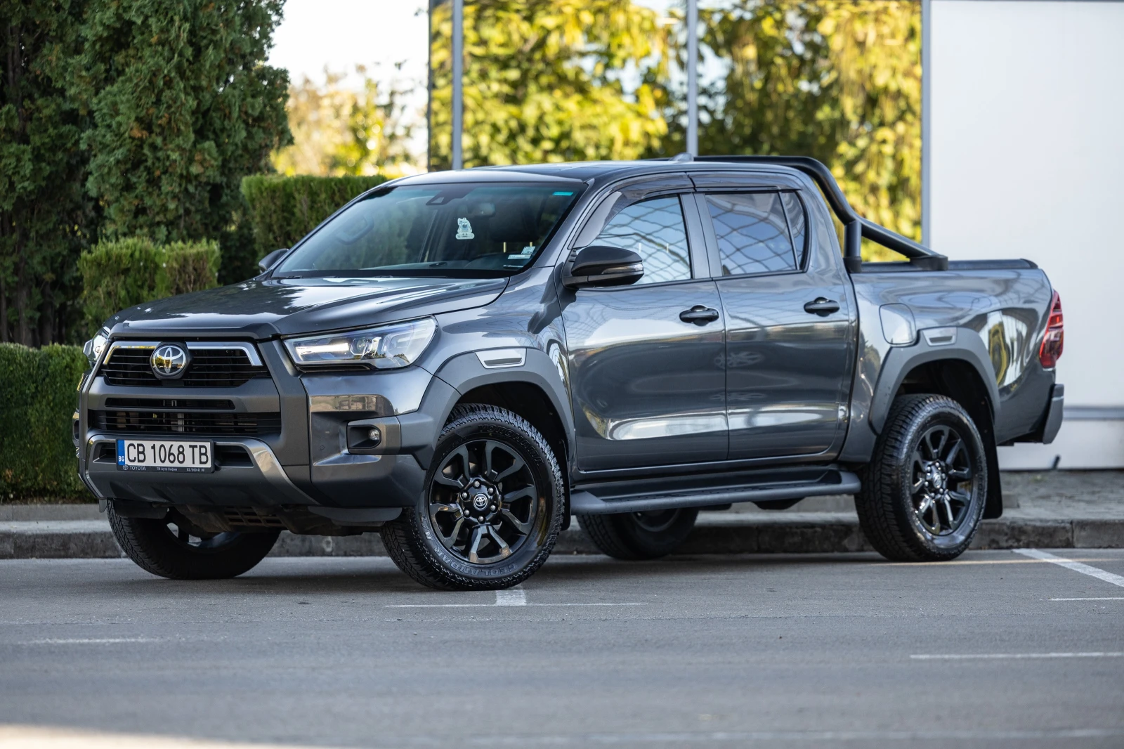 Toyota Hilux 2.8 Invincible-X JBL, снимка 3 - Автомобили и джипове - 56321279