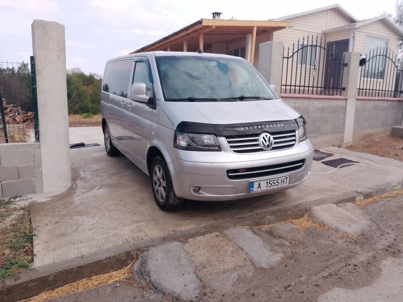VW Caravelle