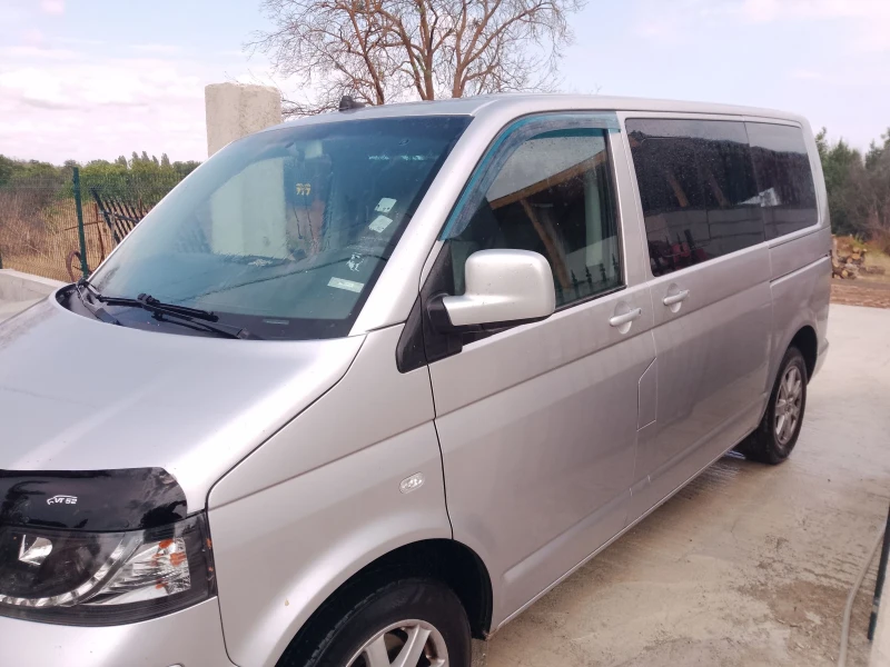 VW Caravelle, снимка 4 - Бусове и автобуси - 52691695