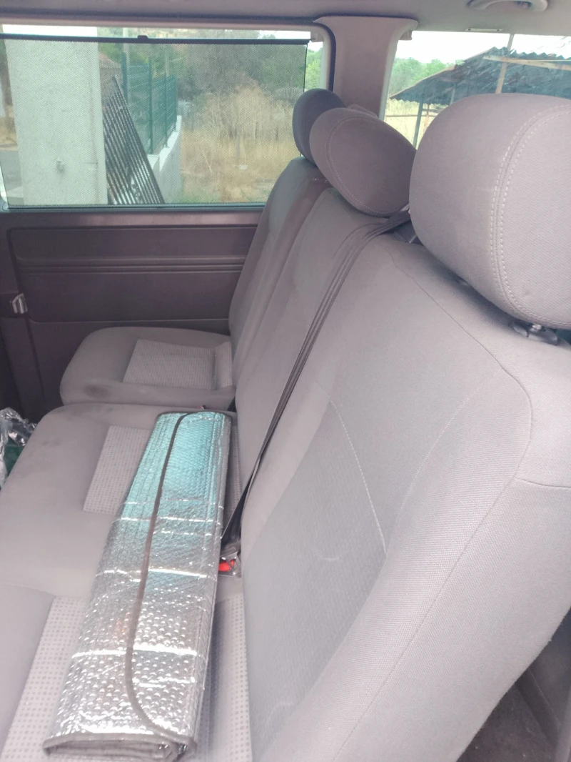 VW Caravelle, снимка 16 - Бусове и автобуси - 52691695