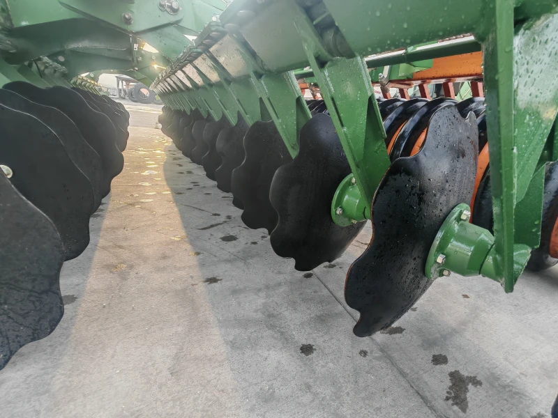 Брана Amazone Catros Plus 4001-2 лизинг с първоначална внос.20%, снимка 11 - Селскостопанска техника - 52299672