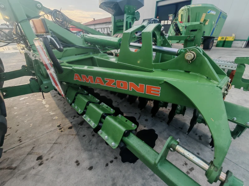 Брана Amazone Catros Plus 4001-2 лизинг с първоначална внос.20%, снимка 16 - Селскостопанска техника - 52299672
