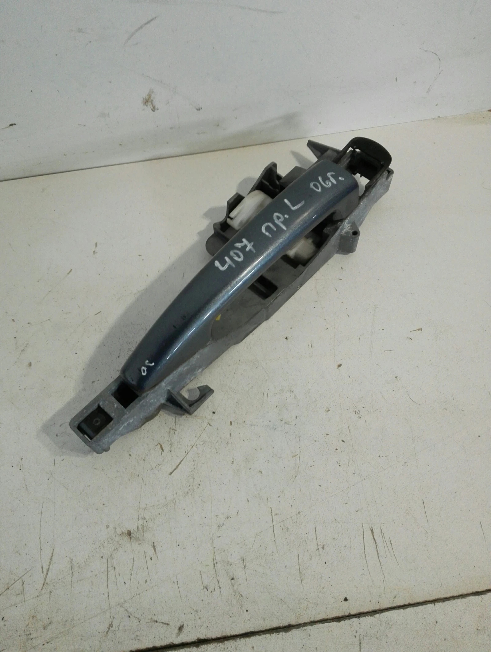       407  (7) | Mobile.bg   1