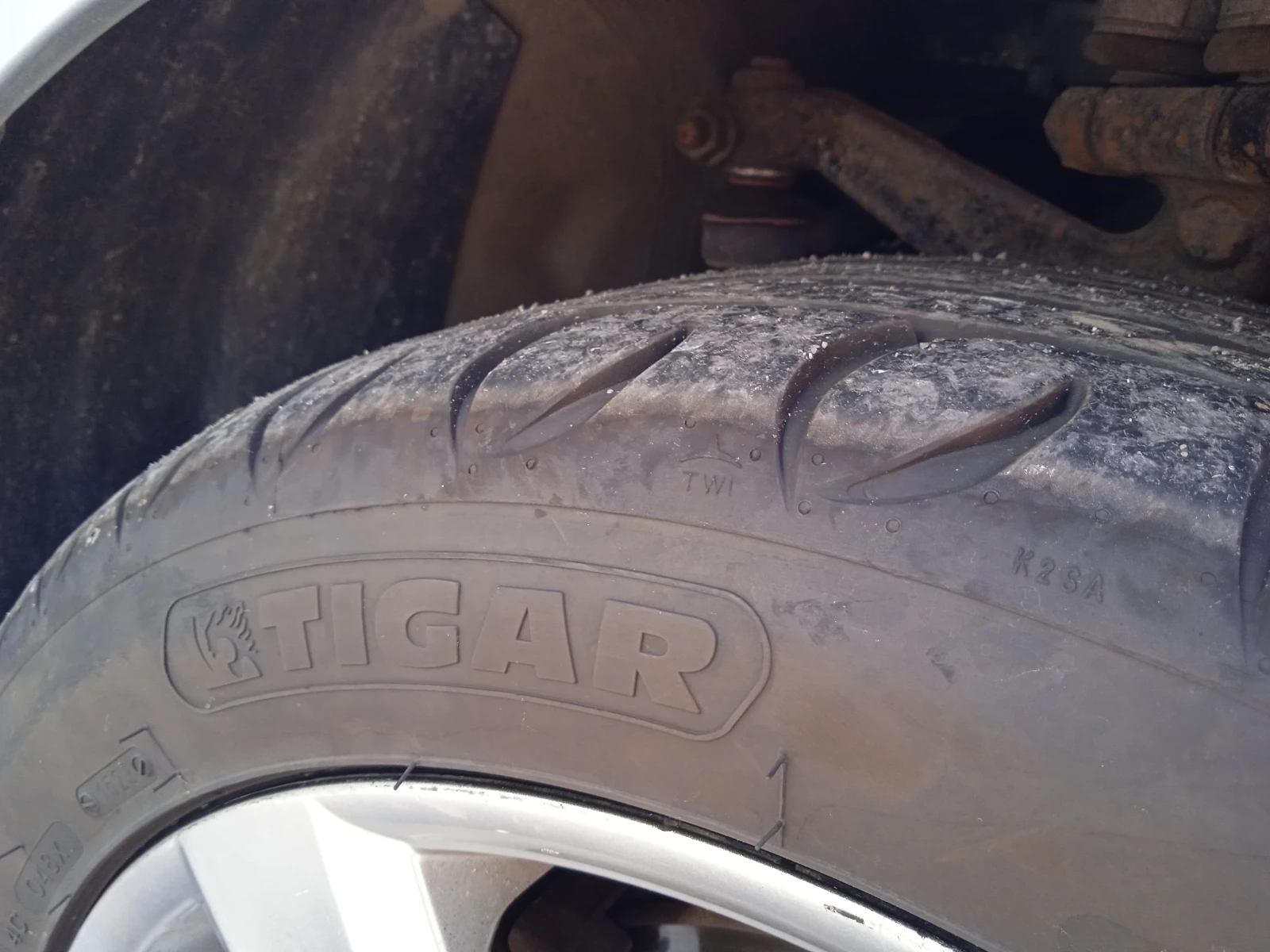 ���� � ������ 235/45R17 | Mobile.bg � ����������� 7