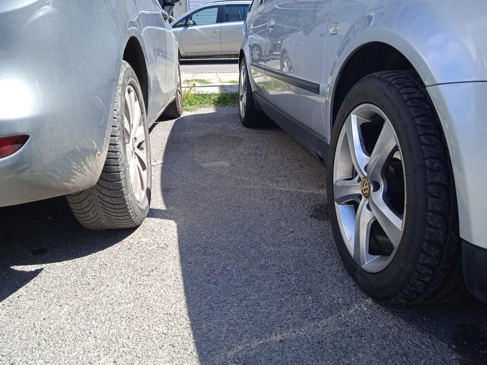 ���� � ������ 235/45R17 | Mobile.bg � ����������� 3