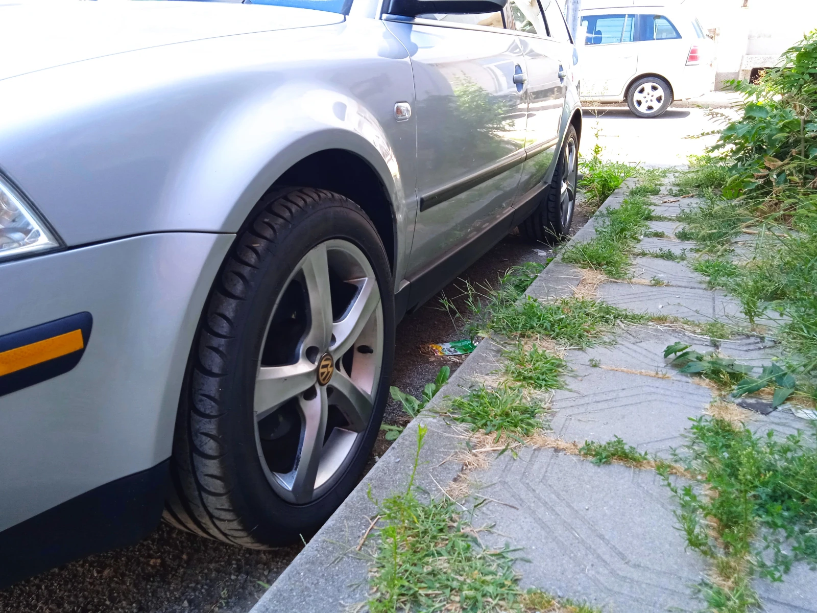 ���� � ������ 235/45R17 | Mobile.bg � ����������� 8