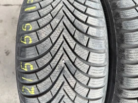 Гуми Зимни 215/55R17, снимка 2 - Гуми и джанти - 52627580