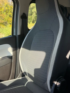 Renault Twingo 21kwh 67742 km, снимка 9