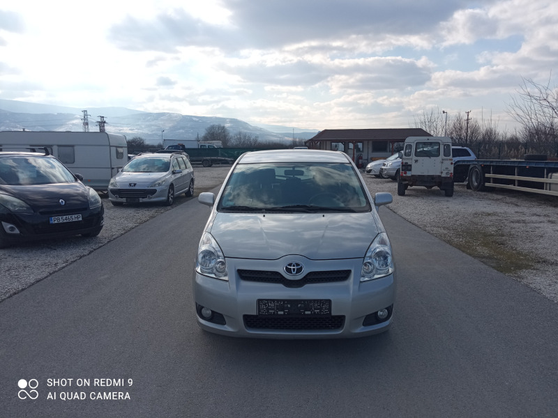 Toyota Corolla verso 1.6 бензин , снимка 5 - Автомобили и джипове - 40744039