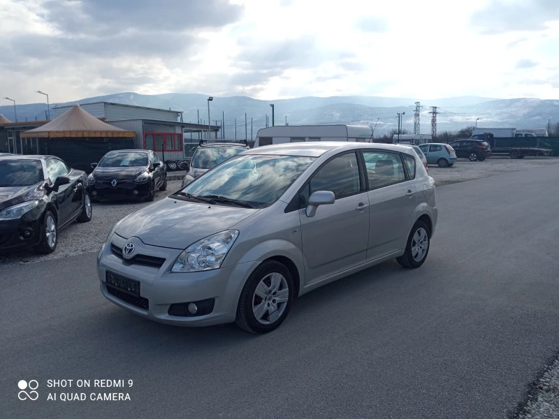 Toyota Corolla verso 1.6 бензин , снимка 6 - Автомобили и джипове - 40744039