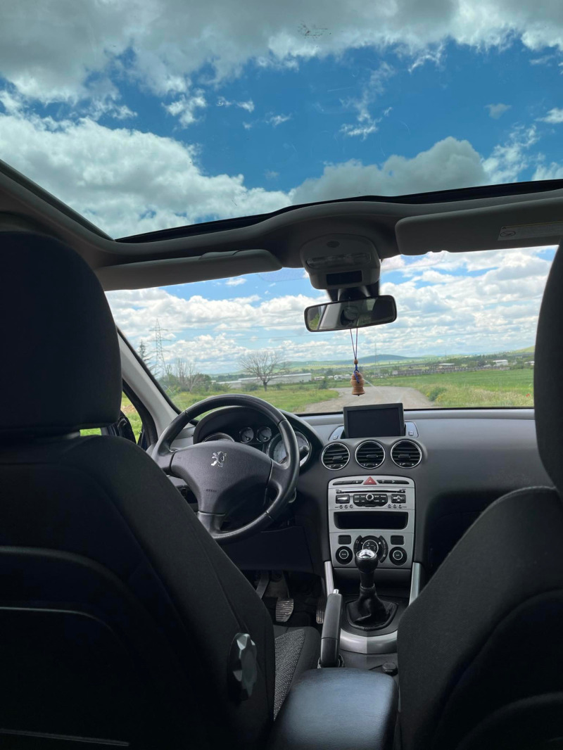 Peugeot 308 Газ панорама климатик, снимка 15 - Автомобили и джипове - 45748503