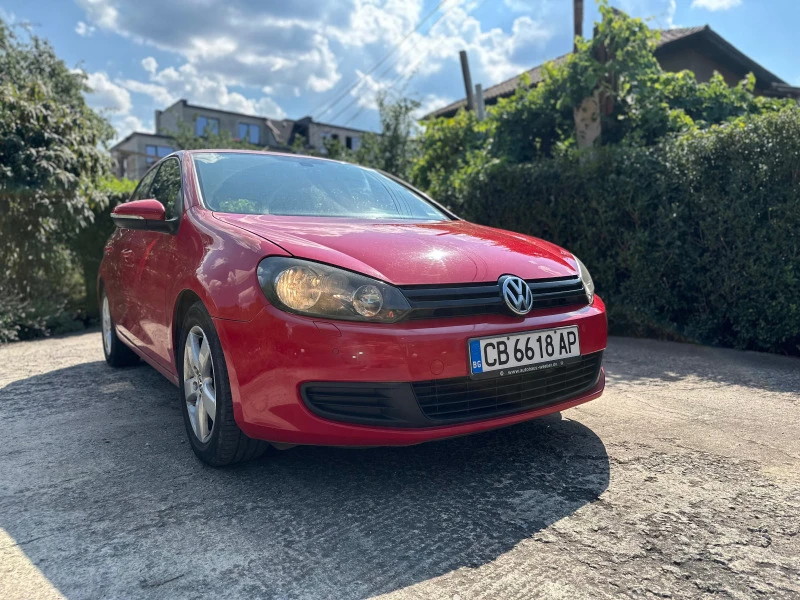 VW Golf 1.6 TDI , снимка 5 - Автомобили и джипове - 46633773