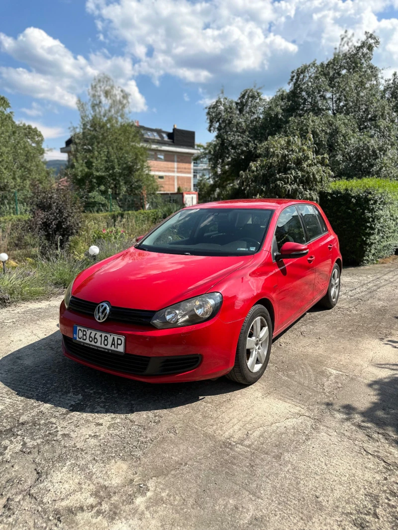 VW Golf 1.6 TDI , снимка 1 - Автомобили и джипове - 46633773