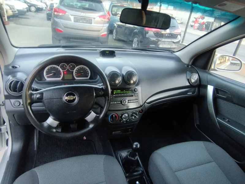 Chevrolet Aveo 1.2i 16v, снимка 12 - Автомобили и джипове - 47899557