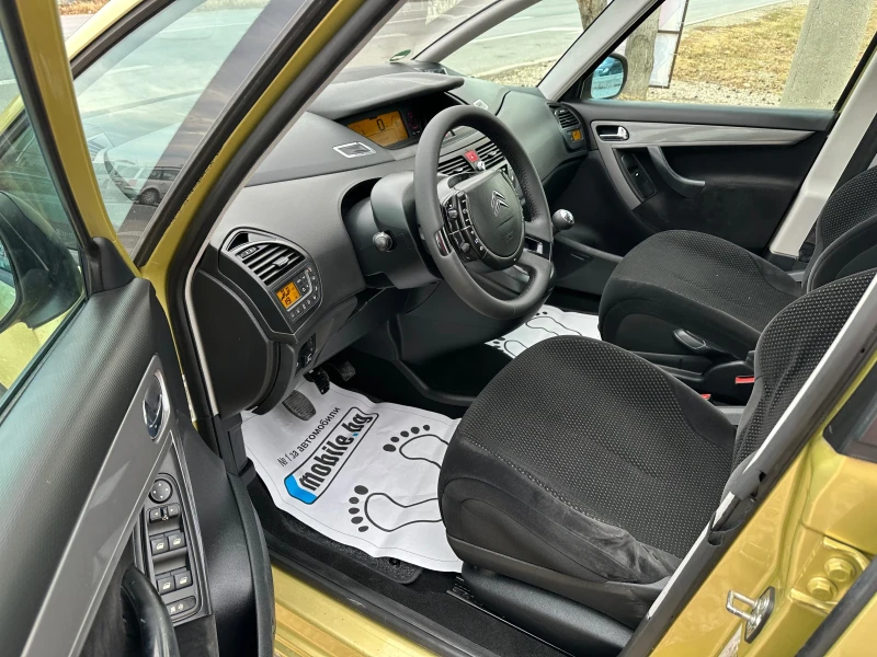 Citroen Grand C4 Picasso 1.8 i Gaz, снимка 5 - Автомобили и джипове - 48075800