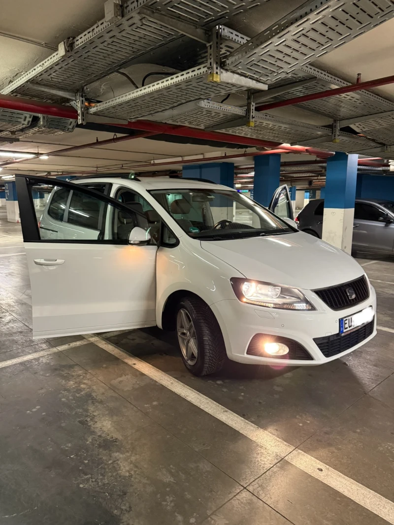 Seat Alhambra, снимка 2 - Автомобили и джипове - 48282144