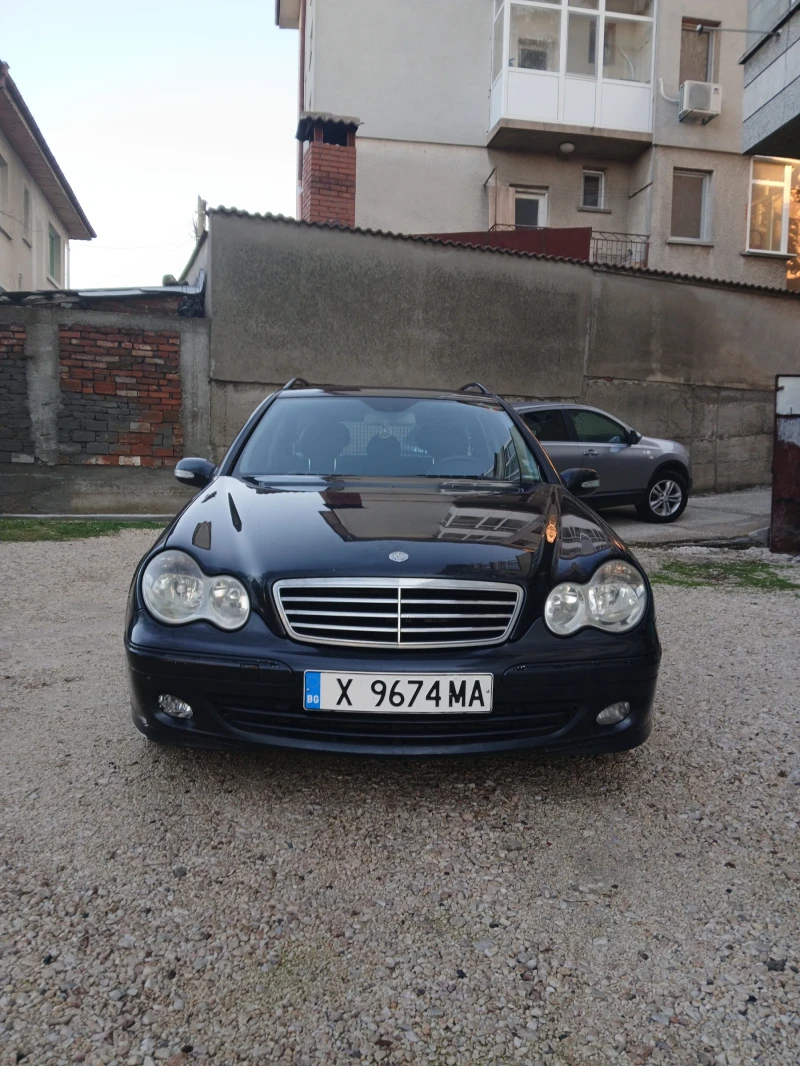 Mercedes-Benz C 200 2.2 CDI Avantgarde, снимка 6 - Автомобили и джипове - 48523497