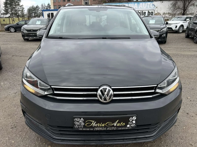 VW Touran 2.0 TDI 150 * DSG * 6+ 1 * ACC * NAVI * E6 * , снимка 2 - Автомобили и джипове - 49350237