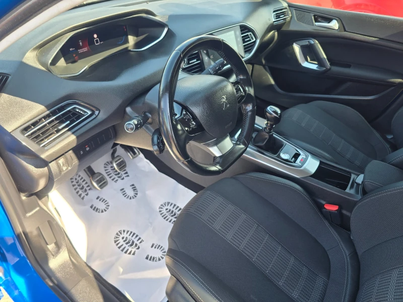 Peugeot 308 1.5HDI-131k.c-FACE-NAVI, снимка 10 - Автомобили и джипове - 51356019