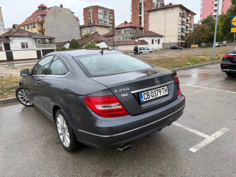 Mercedes-Benz C 250, снимка 4 - Автомобили и джипове - 52531569