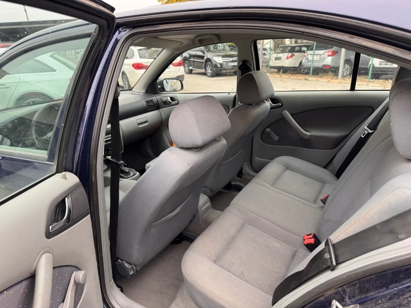 Skoda Octavia 1.4i, снимка 7 - Автомобили и джипове - 52090746