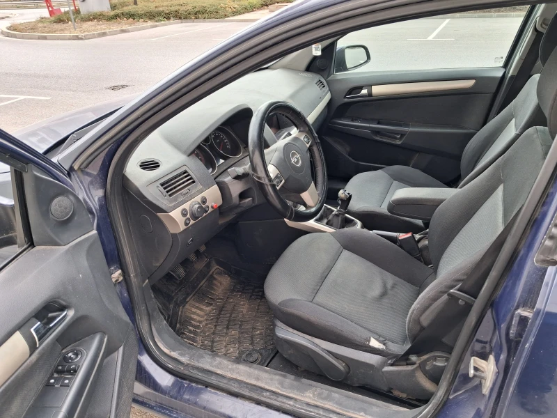 Opel Astra, снимка 5 - Автомобили и джипове - 52099724