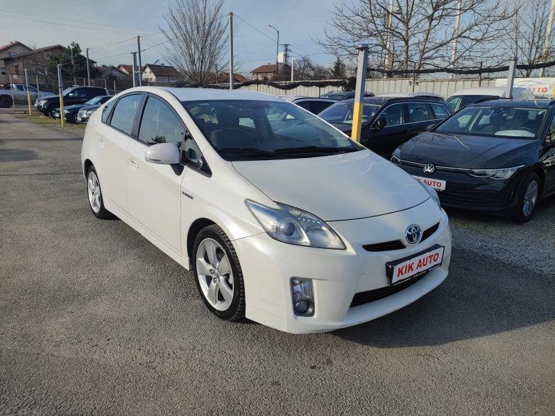 Toyota Prius 1.8-99ks-ПАРКТРОНИК, снимка 3 - Автомобили и джипове - 52723191