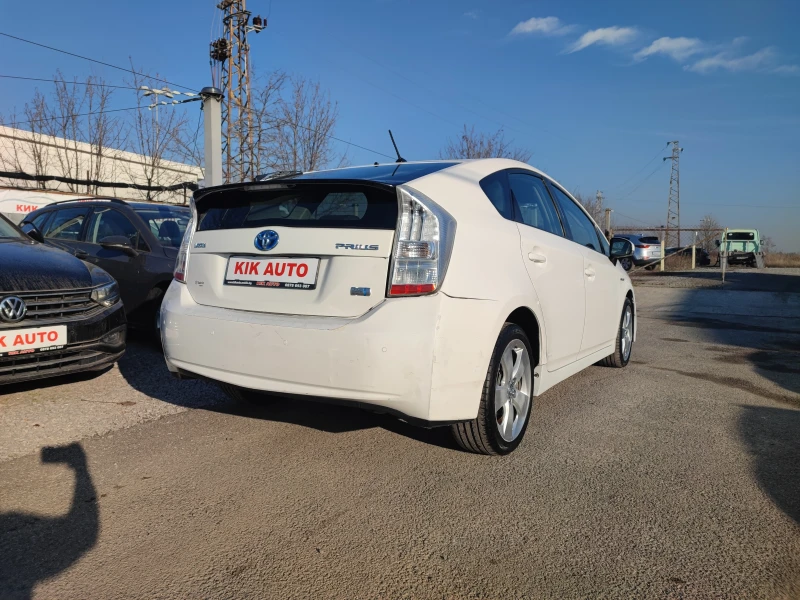 Toyota Prius 1.8-99ks-ПАРКТРОНИК, снимка 6 - Автомобили и джипове - 52723191