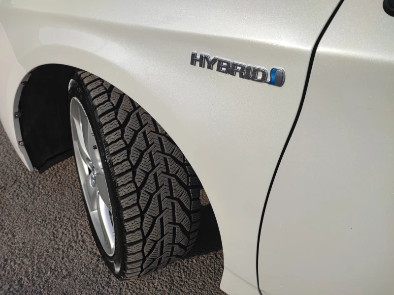 Toyota Prius 1.8-99ks-ПАРКТРОНИК, снимка 14 - Автомобили и джипове - 52723191