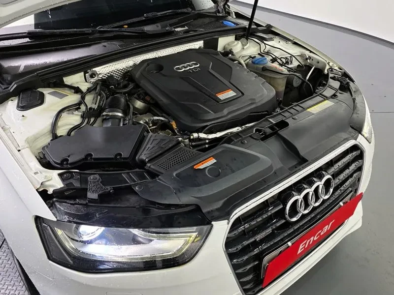 Audi A4 2.0 TDI Quattro - САМО 30% АВАНС, снимка 6 - Автомобили и джипове - 55487088