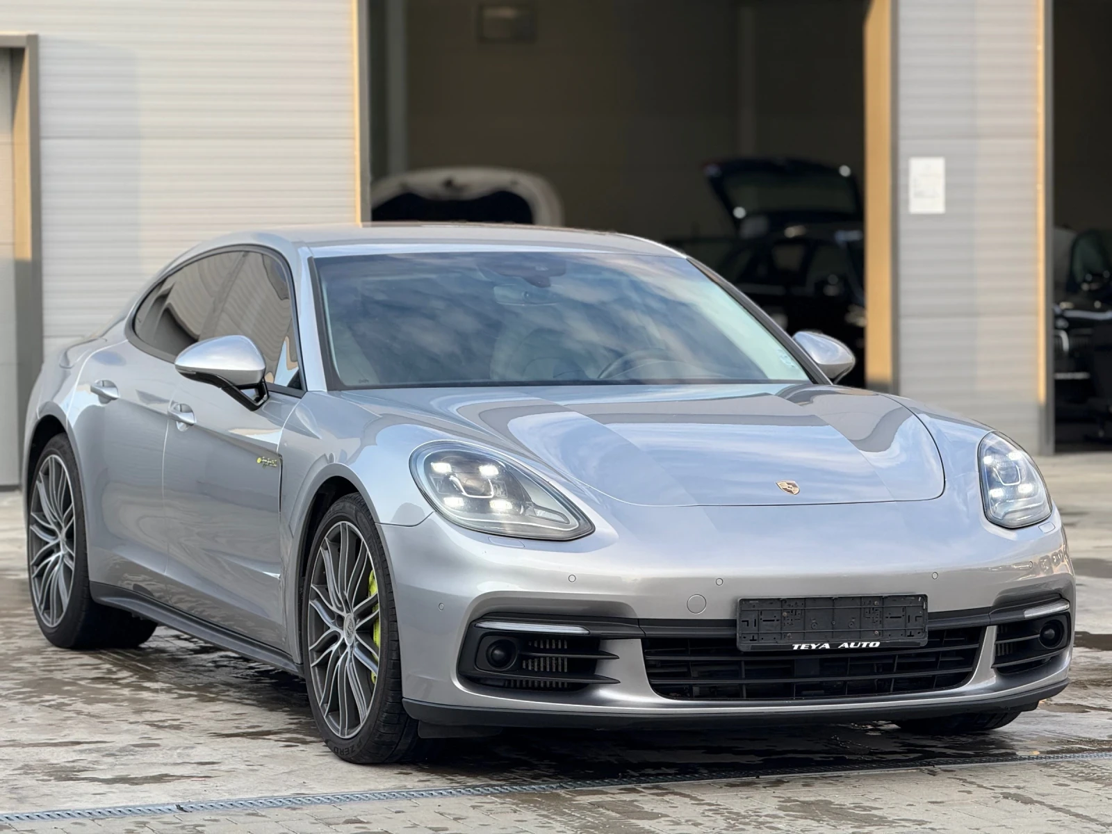 Porsche Panamera 2.9V6 PLUG IN-HYBRID* 4x4* BOSE * Лизинг*  - изображение 3