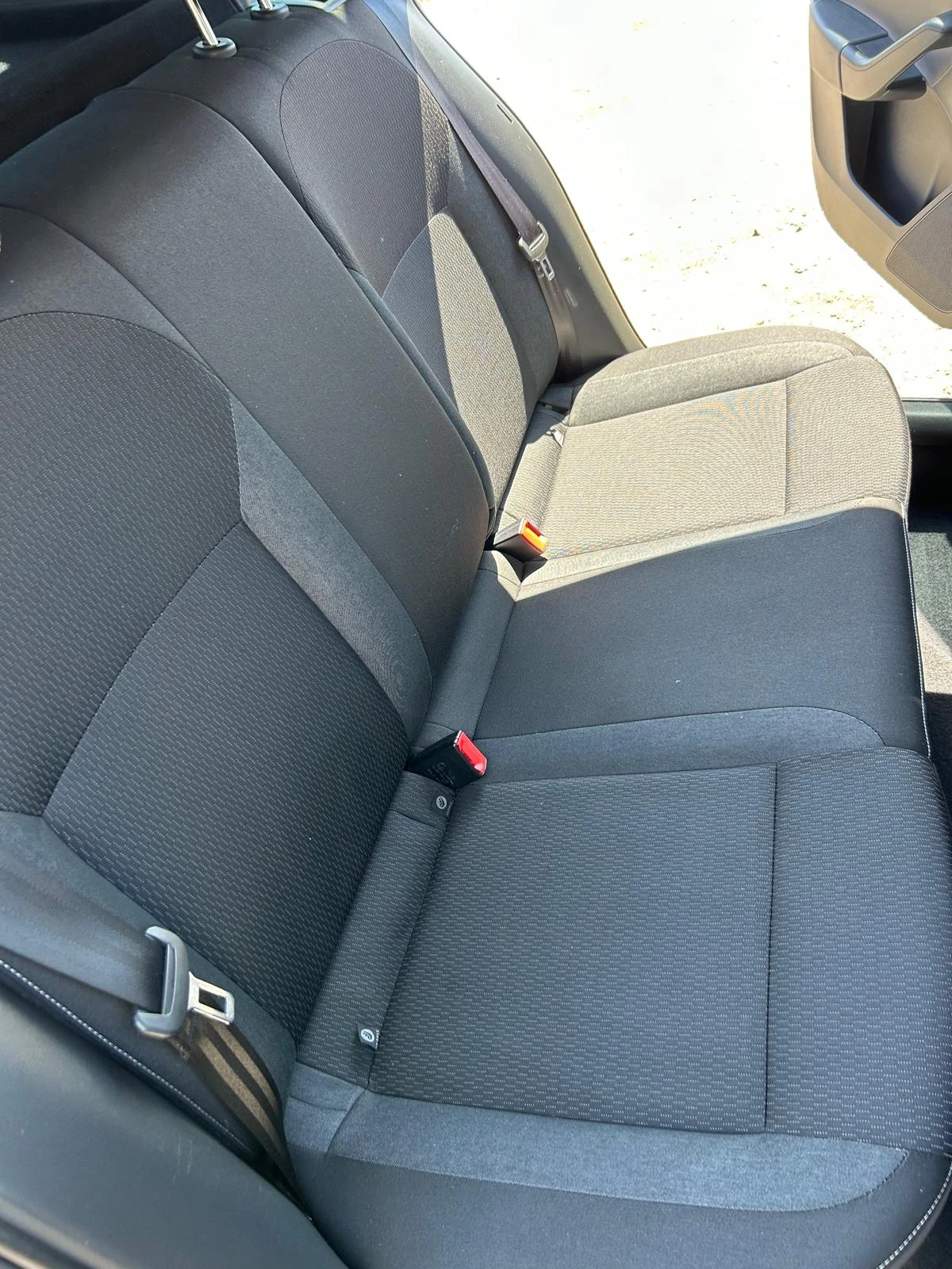 Skoda Rapid   1, 2 TSI / 66 kW / 90 .., 5 | Mobile.bg   11