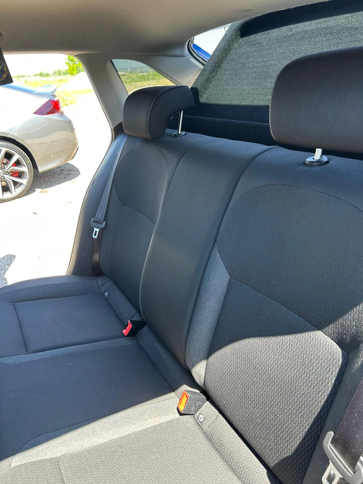 Skoda Rapid Спейсбек Амбишън 1, 2 TSI / 66 kW / 90 к.с., 5М - изображение 9