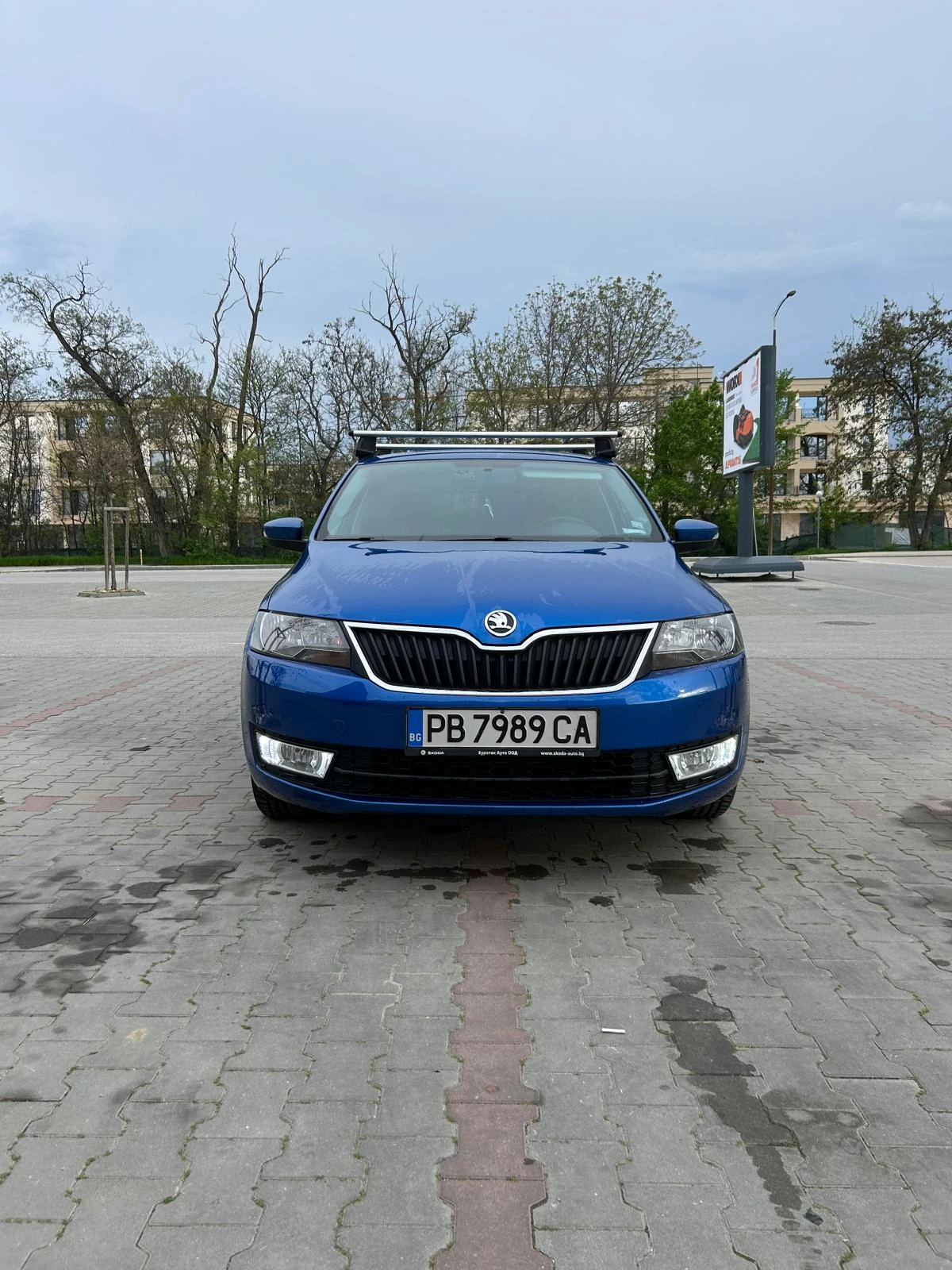 Skoda Rapid Спейсбек Амбишън 1, 2 TSI / 66 kW / 90 к.с., 5М - изображение 2