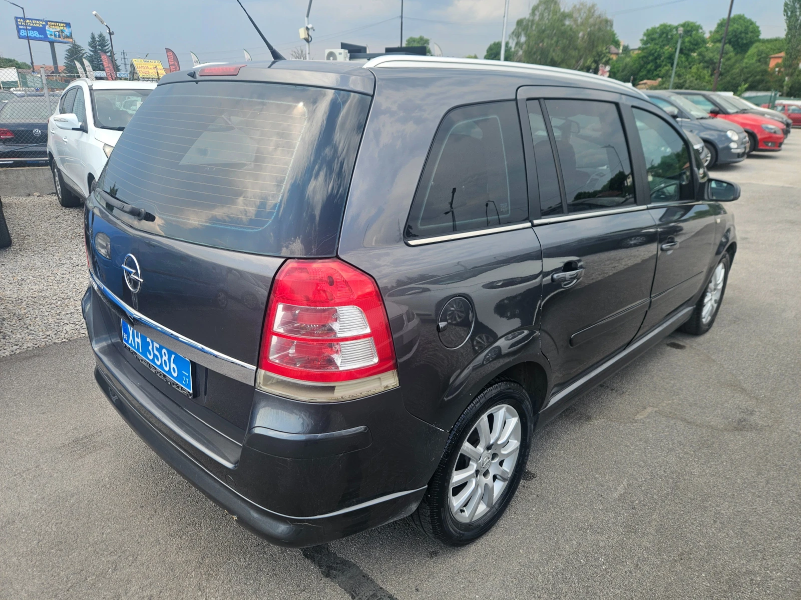 Opel Zafira 1.6i 7-mesta COSMO - изображение 3