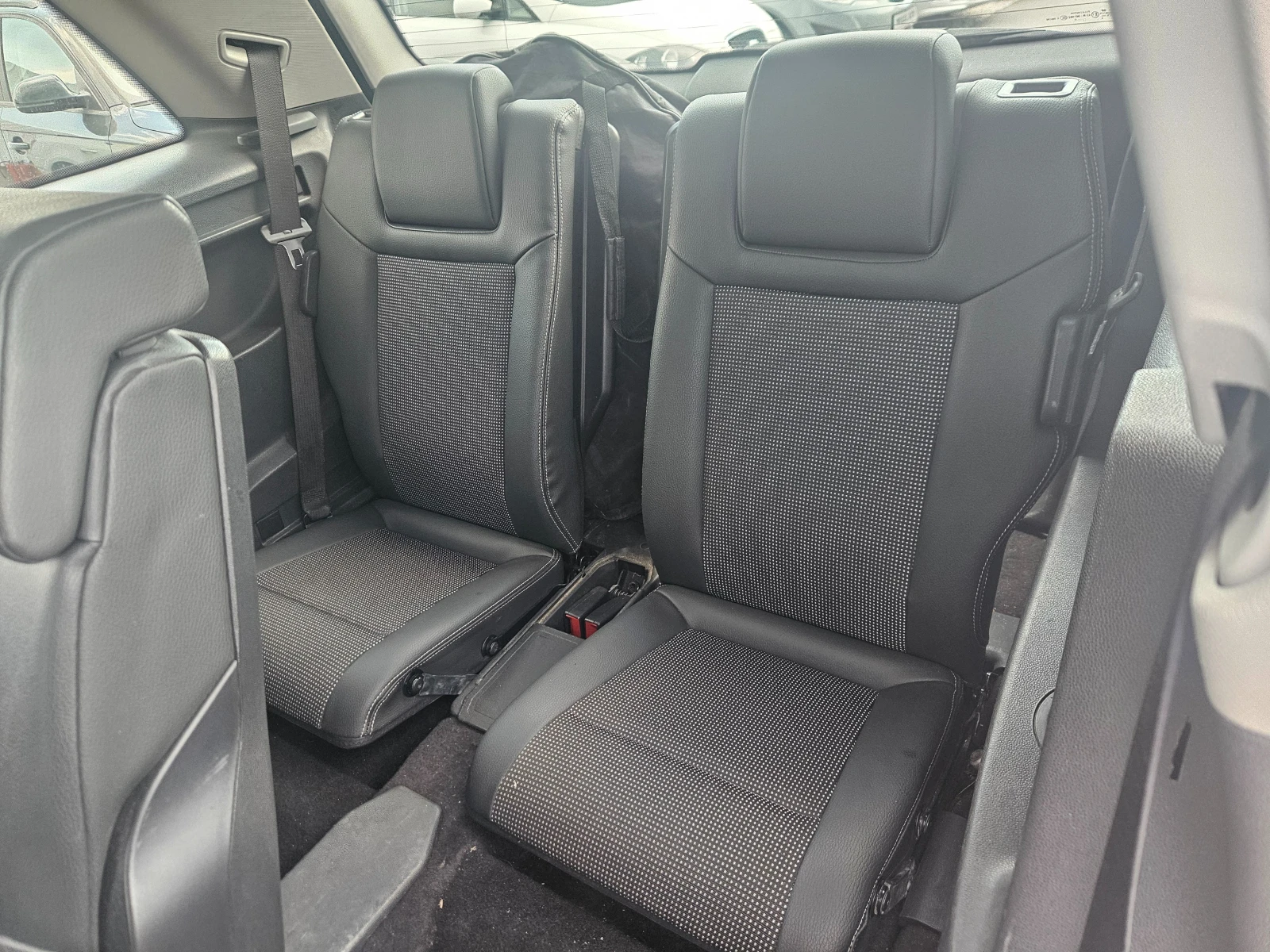 Opel Zafira 1.6i 7-mesta COSMO - изображение 8