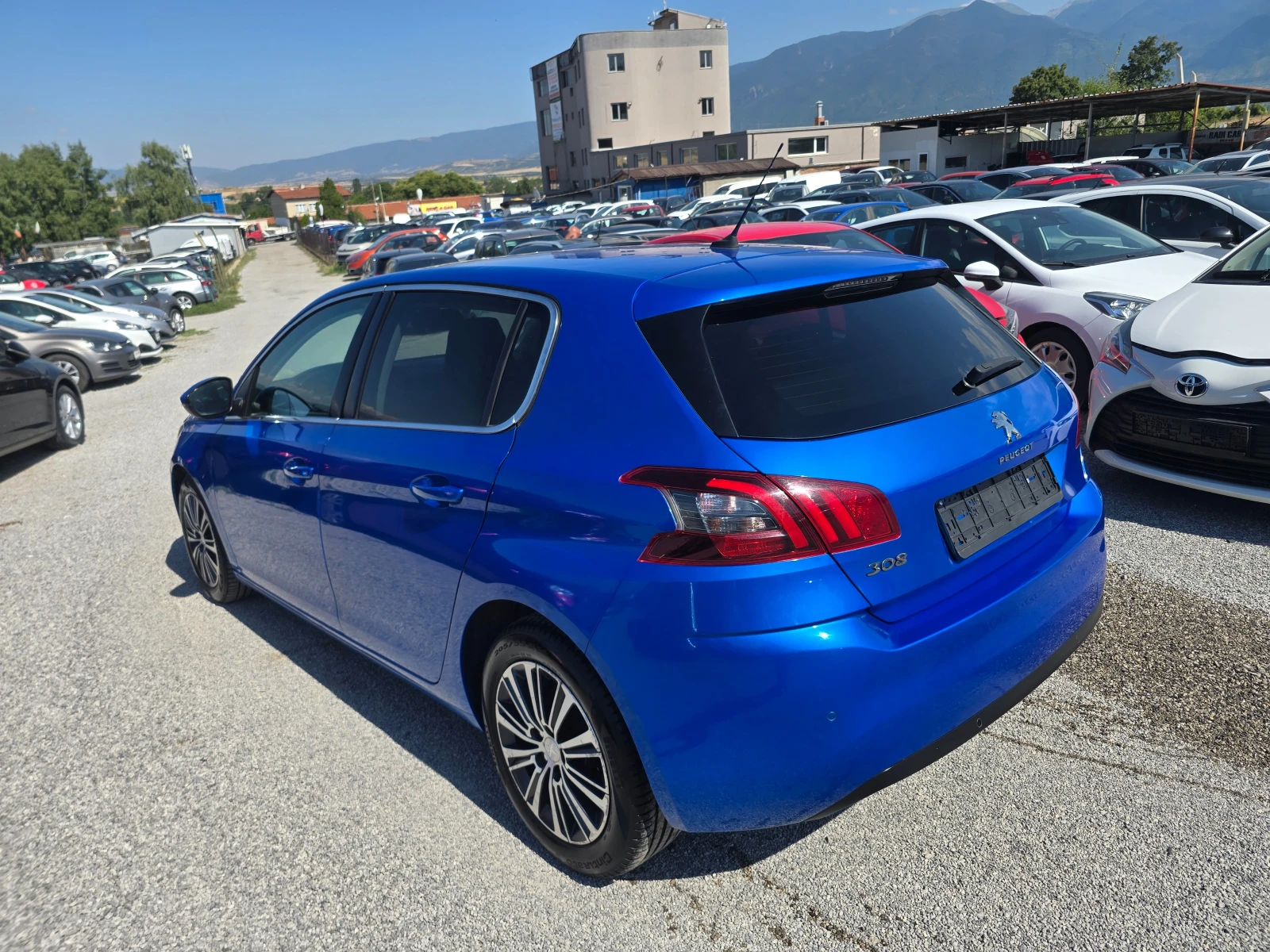 Peugeot 308 1.5HDI-131k.c-FACE-NAVI - изображение 7