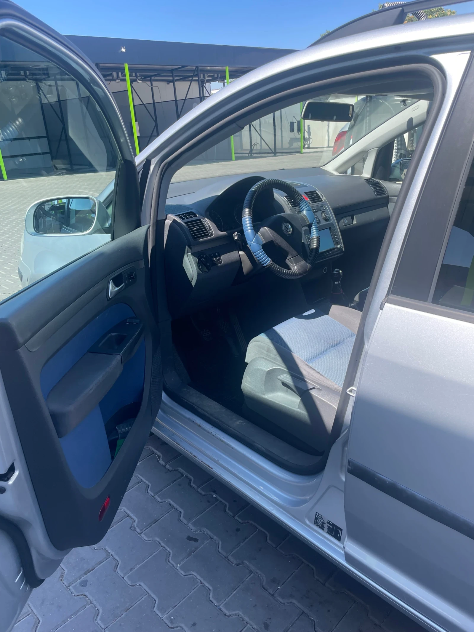 VW Touran  - изображение 6