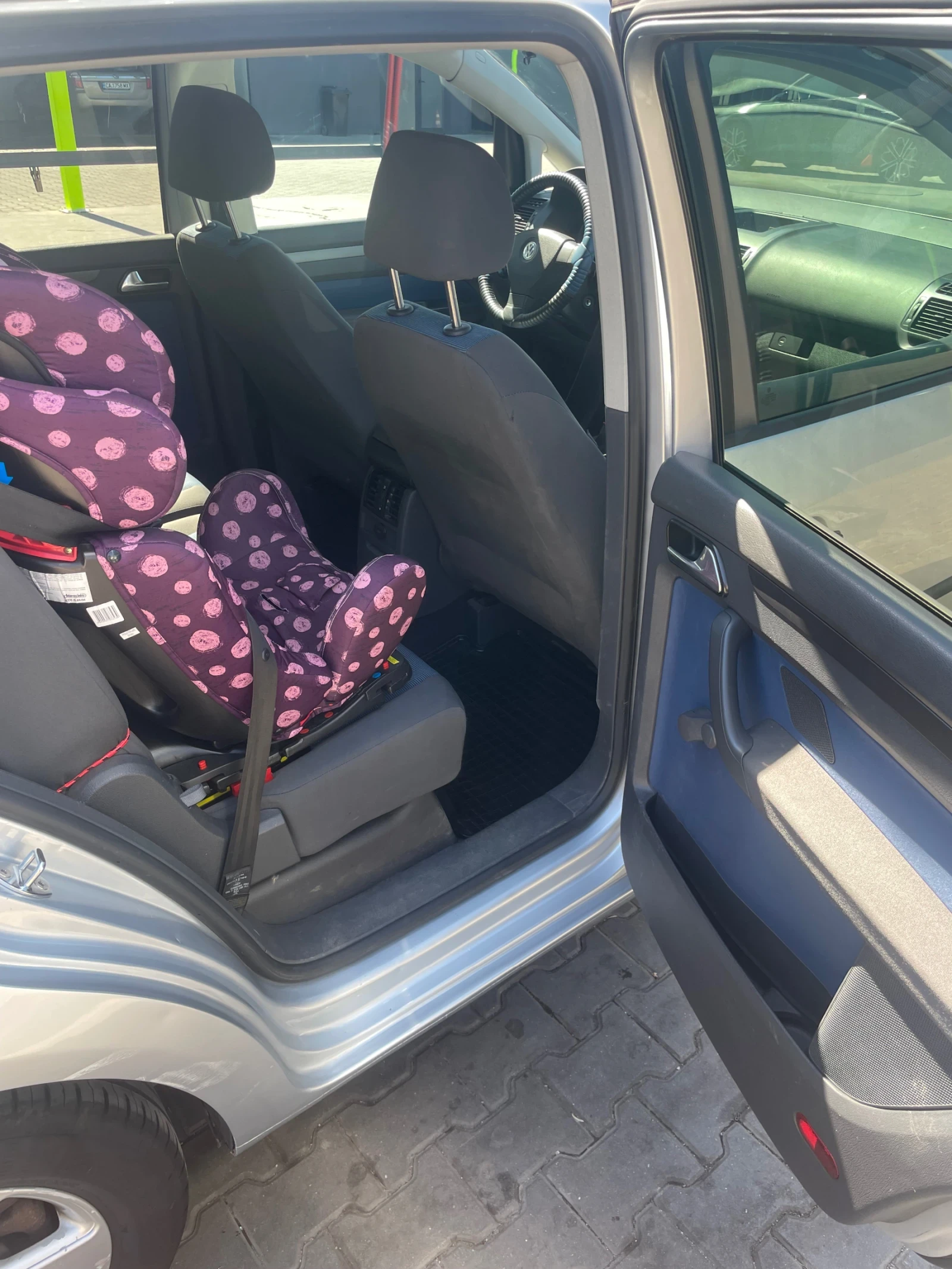 VW Touran  - изображение 10