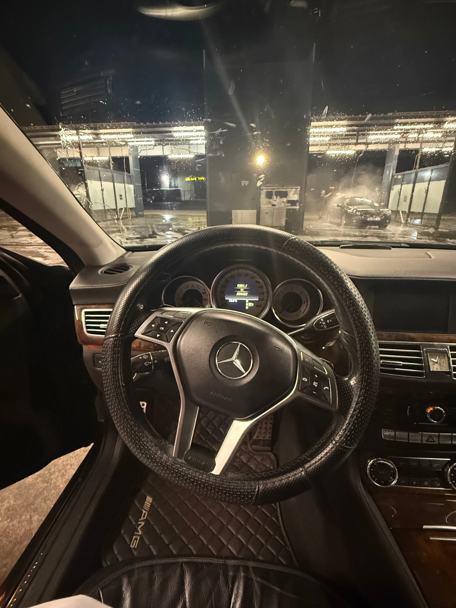 Mercedes-Benz CLS 350  - изображение 6