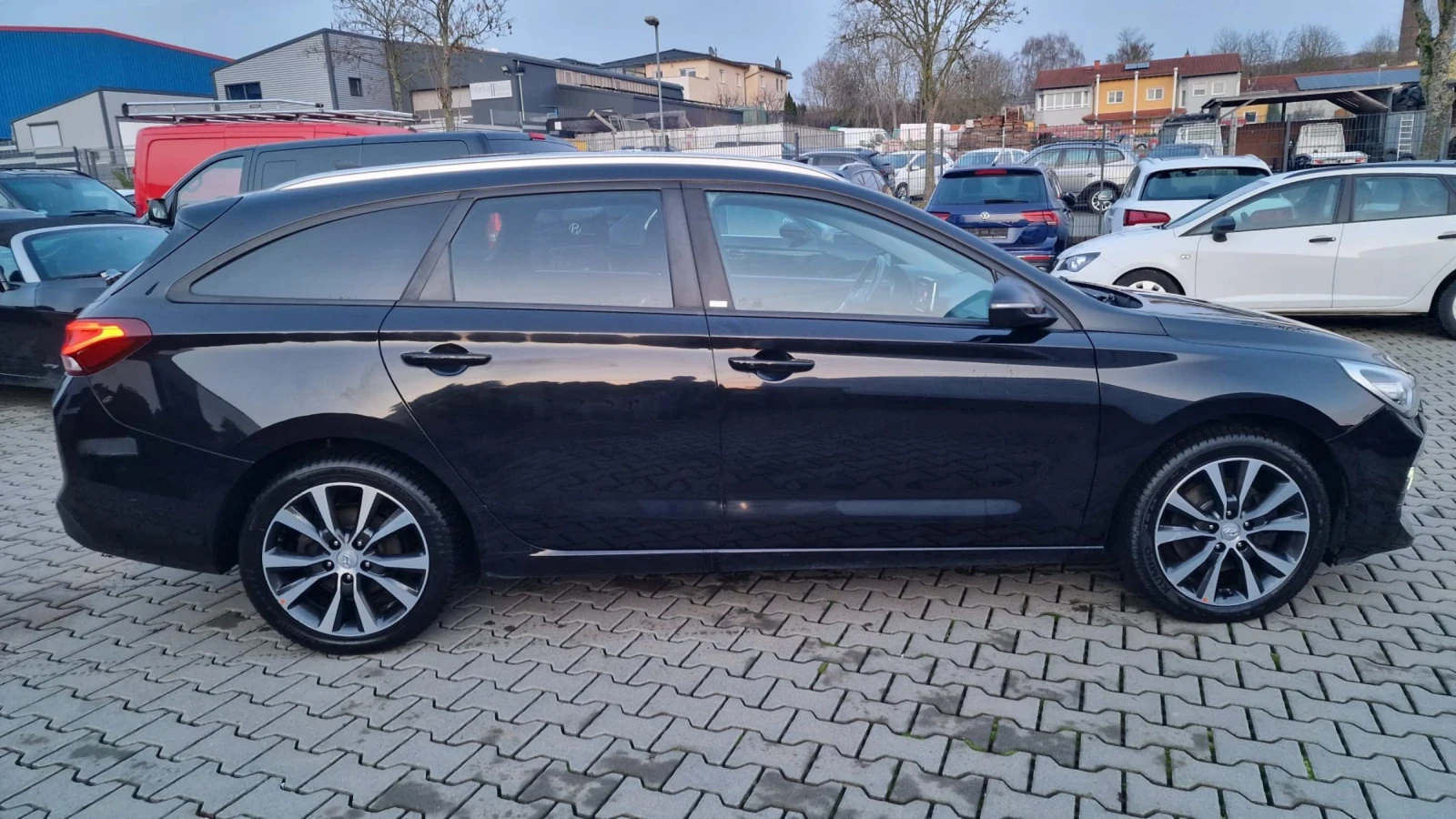 Hyundai I30 1.6CRDI PREMIUM �������� ��������  | Mobile.bg � ����������� 12