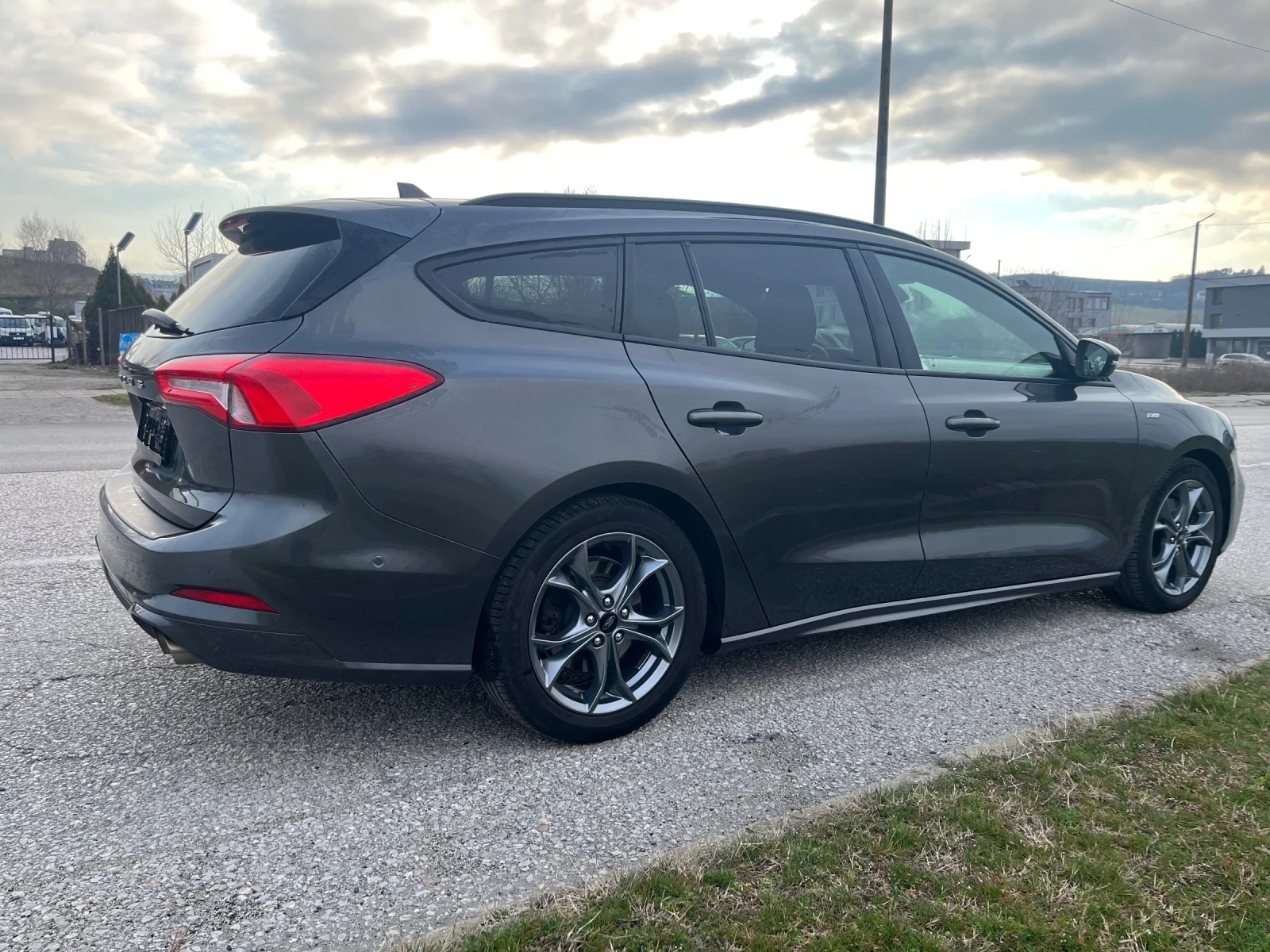 Ford Focus 1.0 Turbo ST line TopTop - изображение 5