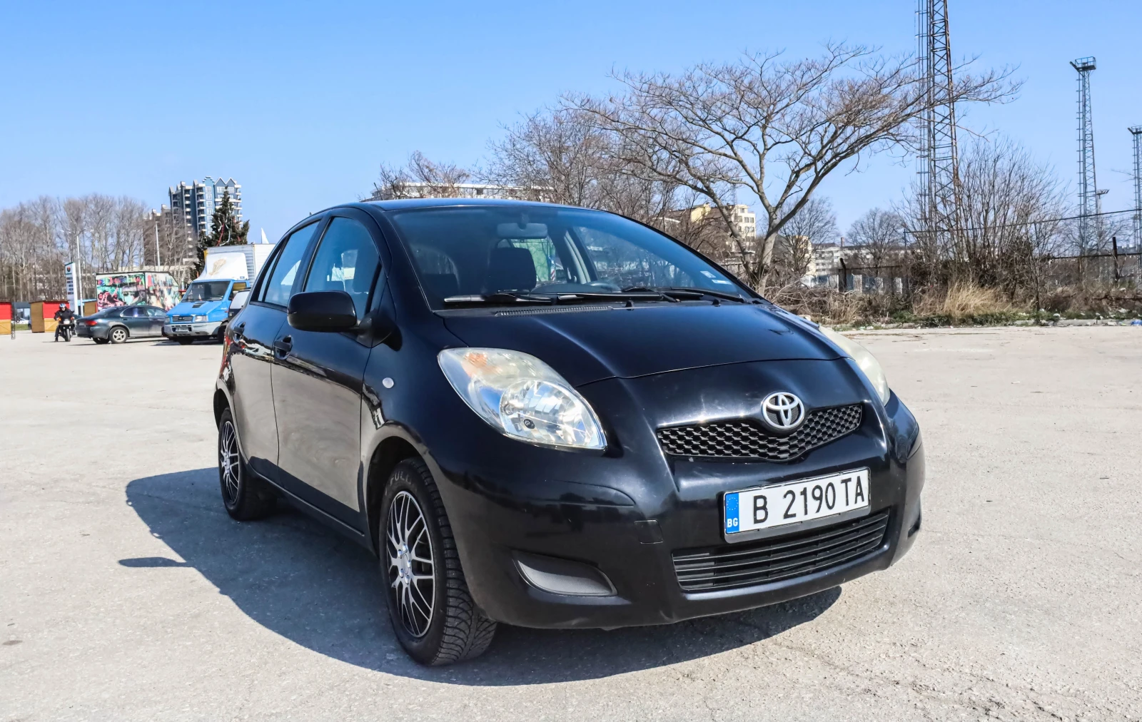 Toyota Yaris, снимка 2 - Автомобили и джипове - 53847727