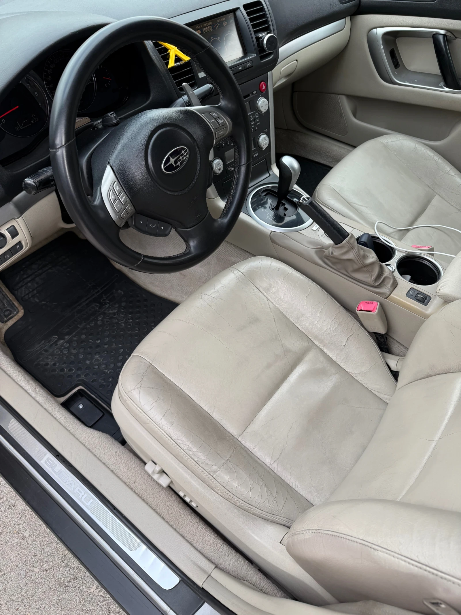 Subaru Outback 3.0r H6 , снимка 8 - Автомобили и джипове - 53865380