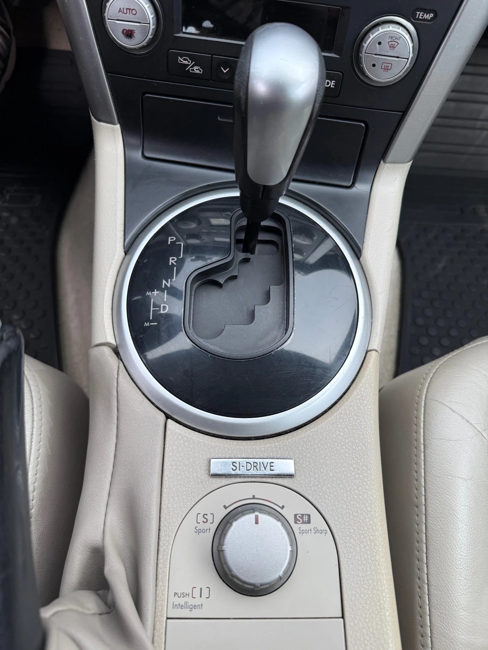 Subaru Outback 3.0r H6 , снимка 11 - Автомобили и джипове - 53865380