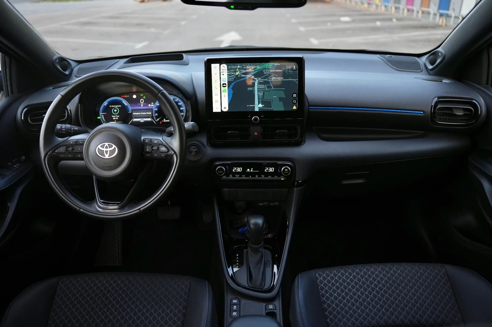 Toyota Yaris GR Sport* Hybrid* НОВ* Гаранция* LED* Камера* Кожа, снимка 10 - Автомобили и джипове - 54116266