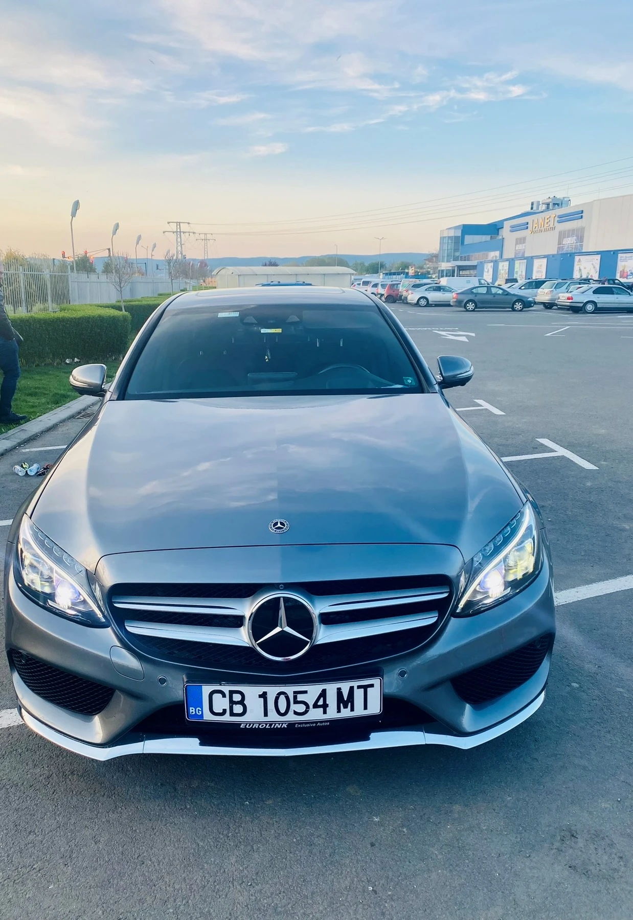 Mercedes-Benz C 250 AMG Line, снимка 11 - Автомобили и джипове - 54456487