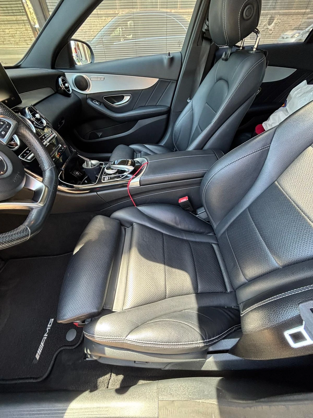 Mercedes-Benz C 250 AMG Line, снимка 5 - Автомобили и джипове - 54456487